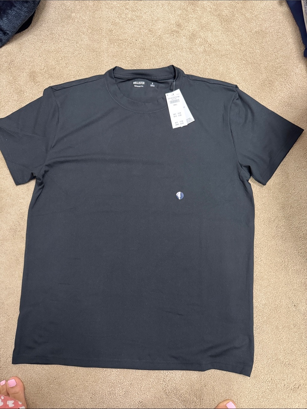 Hollister Black Short Sleeve Relaxed fit